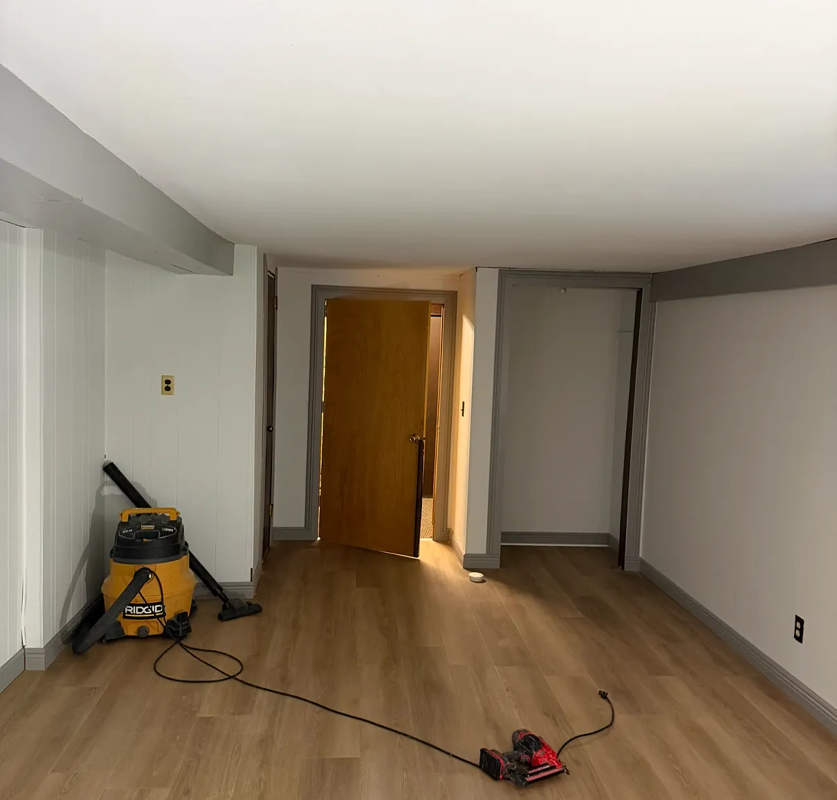 Studio, $850 — Photo 2