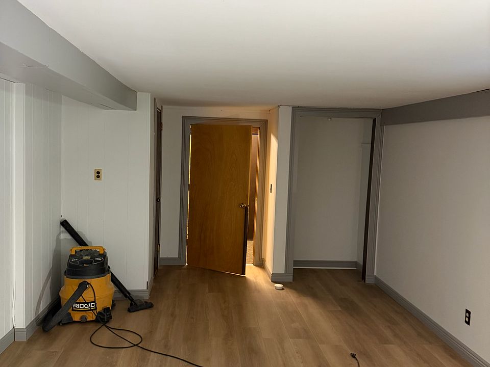 2nd image of 188 Lincoln St #7