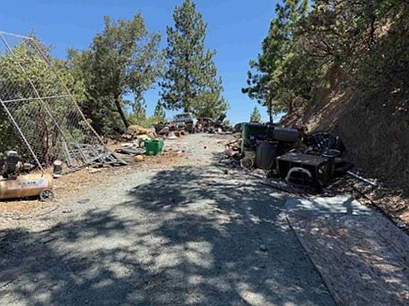 2nd image of 22288 Gunsight Rd