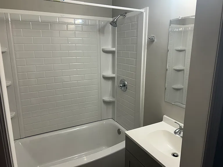 5059 Abbott Ave — Photo 6