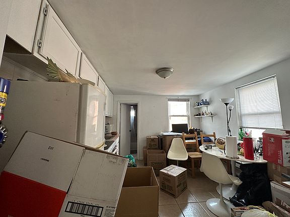 5th image of 1152 E Passyunk Ave Floor 3