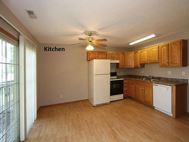 Cedar Pointe — Photo 10
