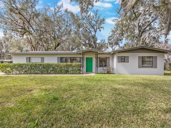 317 SW 1st St, Trenton, FL 32693
