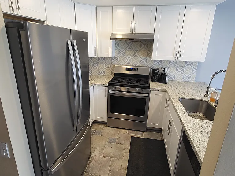 53 Lakeview Cir — Photo 6