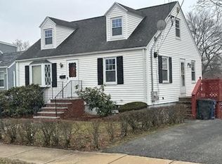 31 Badger Rd, Hyde Park, MA 02136