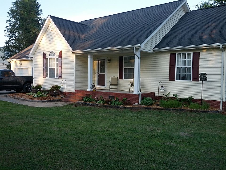 2nd image of 74 N Case Ave