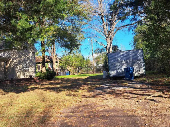 402 Martin Luther King Jr Dr, Evergreen, AL 36401