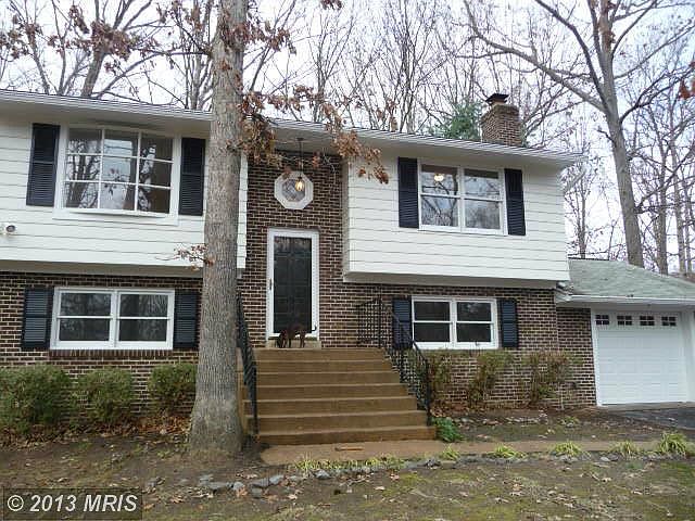 1st image of 215 Burlington Dr