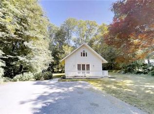 19 W Island Beach Rd, Lebanon, CT 06249