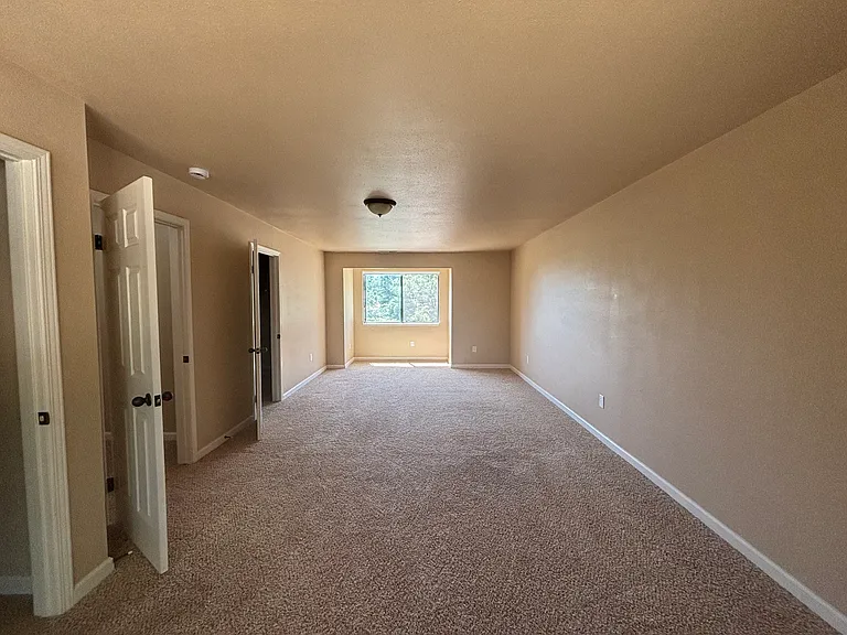 2863 Greenhorn Ct — Photo 27