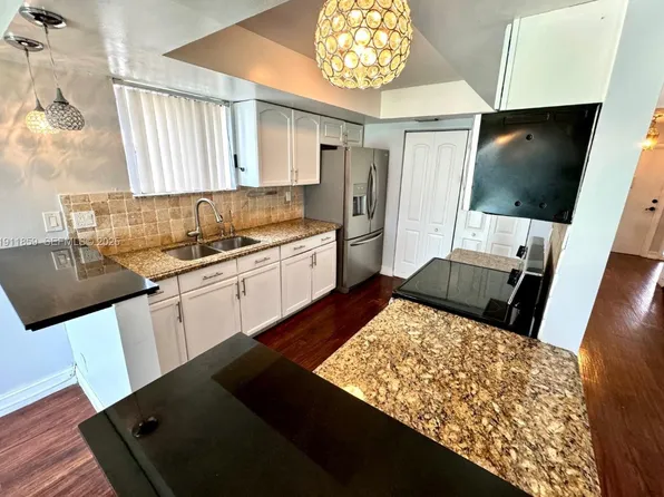 9971 W Atlantic Blvd #9971R, Pompano Beach, FL 33071