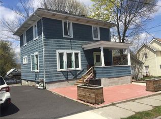 39 Crescent Pl, Middletown, NY 10940