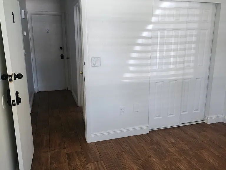 7334 Filbert Ln — Photo 17