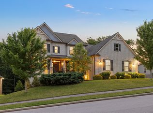 6826 Falls Ridge Ln, College Grove, TN 37046