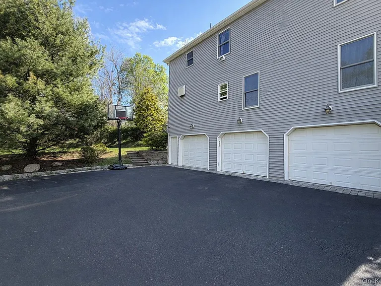 12 Fortune Way — Photo 26