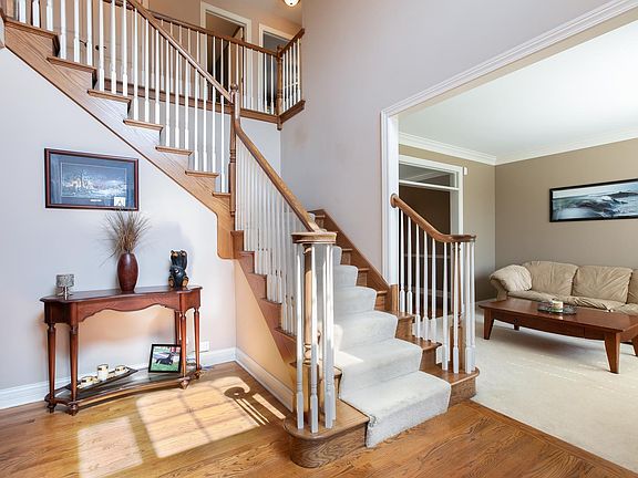 3rd image of 3734 Saint Germain Pl