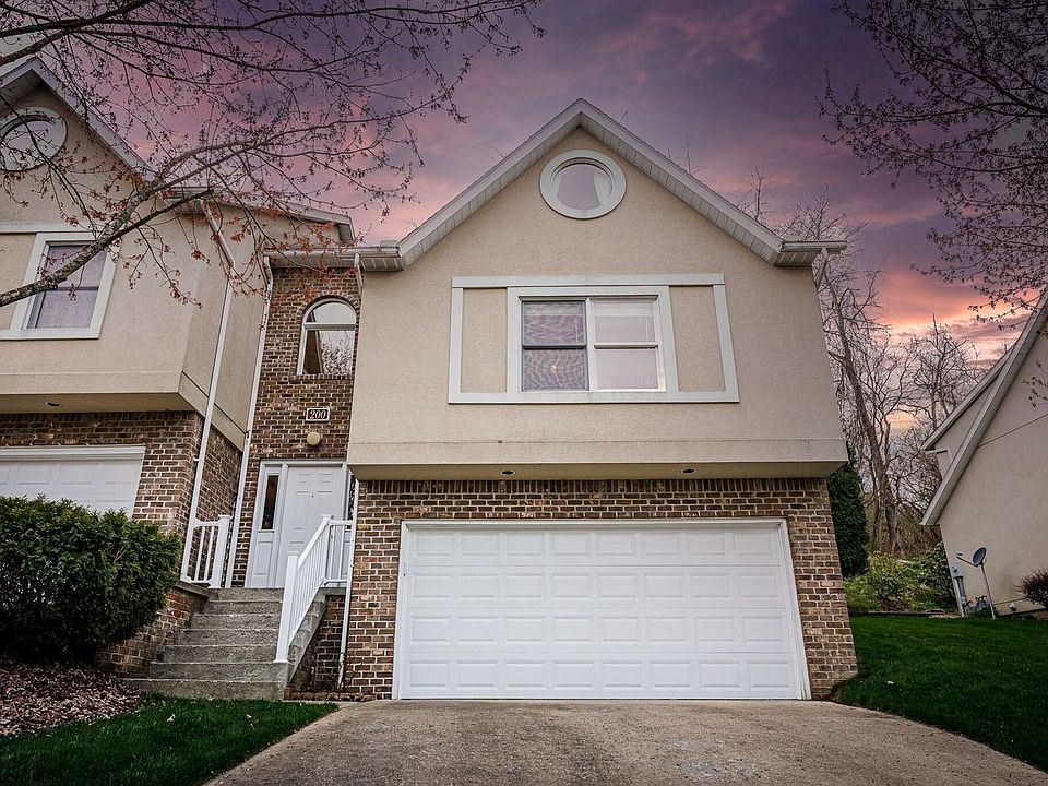1st image of 200 Newberry Ln