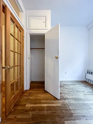 Rented by Compass | media 25