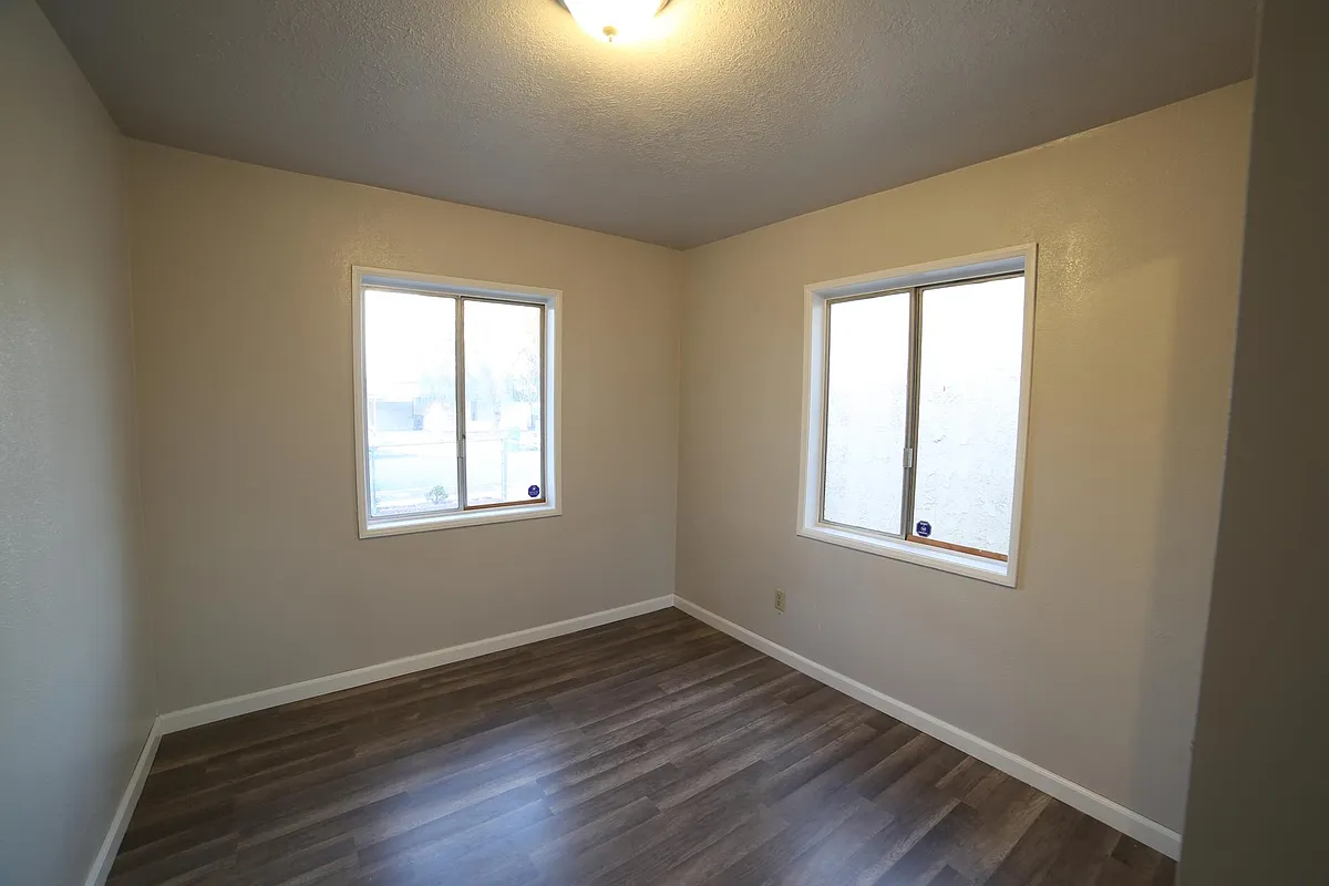 Building Photo - 4736 W 160th St