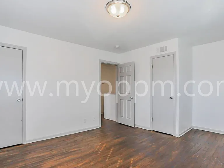 4360 Davenport St — Photo 13
