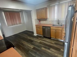 574 Warren Ave, Kingston, PA 18704