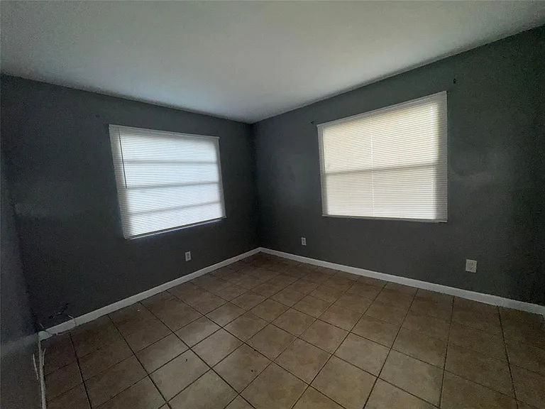1132 NW 4th Ave #1 — Photo 4
