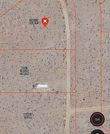 4th image of 923 S Sierra Dr