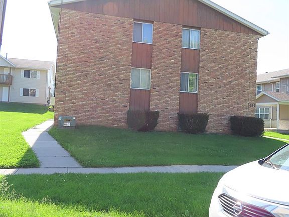 2nd image of 639 S Lucas St
