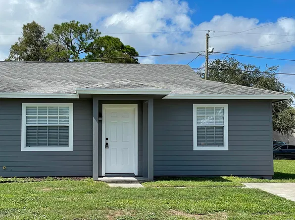 452 Del Monte Rd #A, Sebastian, FL 32958