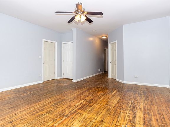 3rd image of 7537 S Dante Ave