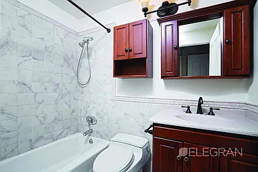 Rented by (Legacy) Elegran