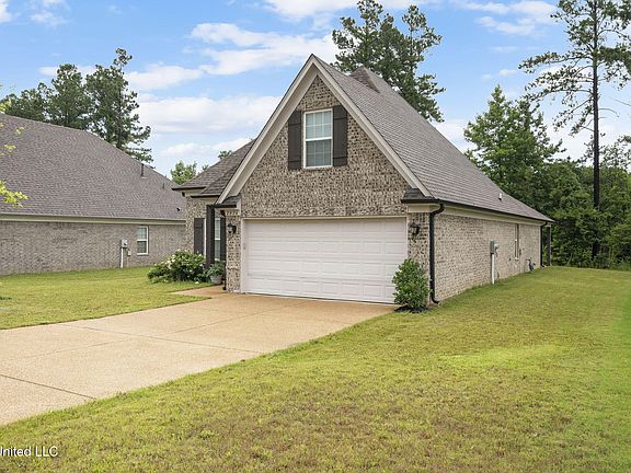 4th image of 2674 Dela Dr