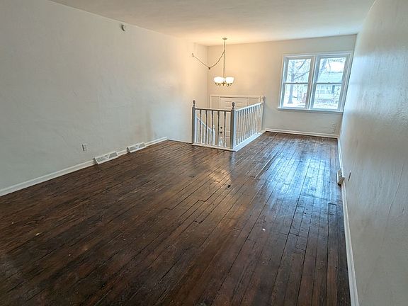 4th image of 2216 Girard Ave