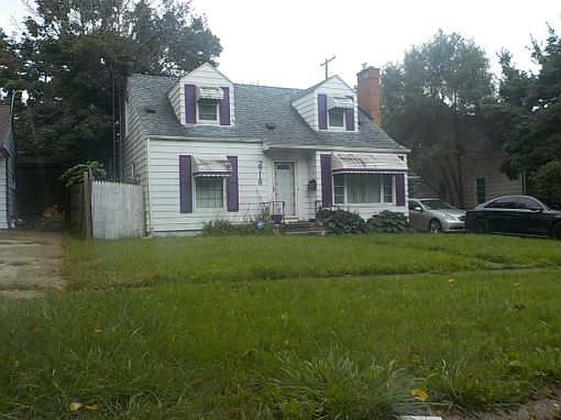 2nd image of 2718 Thomas St