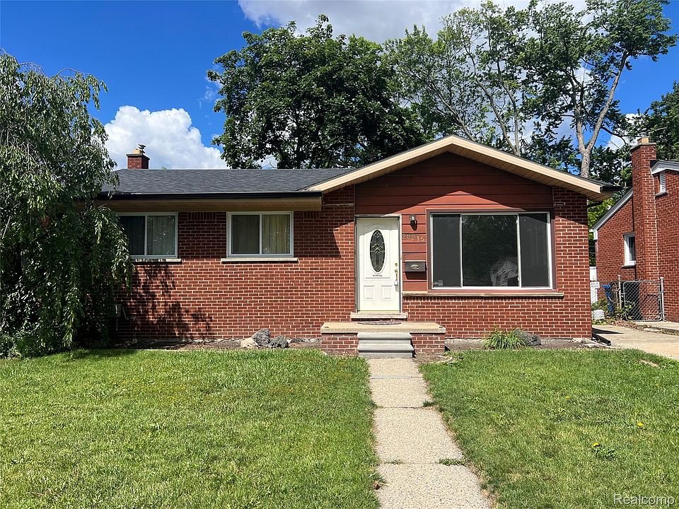 1st image of 28215 Couzens Ave