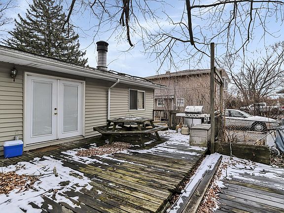 5th image of 374 N La Londe Ave