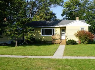 1115 13th St N, Moorhead, MN 56560