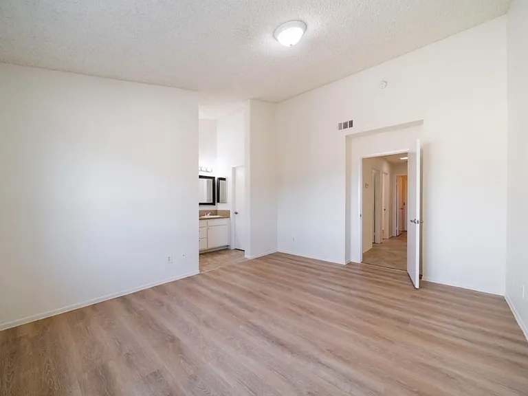 3509 W Avenue J2 — Photo 6