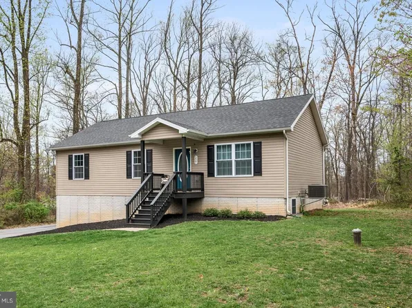 227 Wild Rose Ln, Harpers Ferry, WV 25425