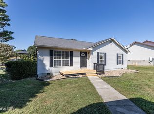 285 Vernie Lee Rd, Friendsville, TN 37737