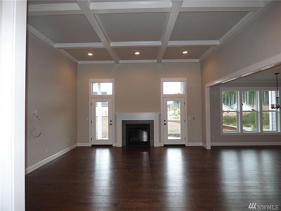 4th image of 8140 57th Ln NE