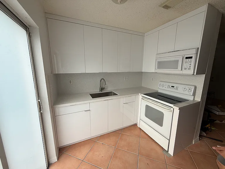 18604 SW 100th Ave #18604 — Photo 6