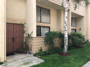 5512 Las Virgenes Rd, Calabasas, CA 91302