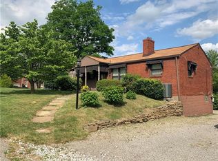 4227 Greenridge Rd, Pittsburgh, PA 15234