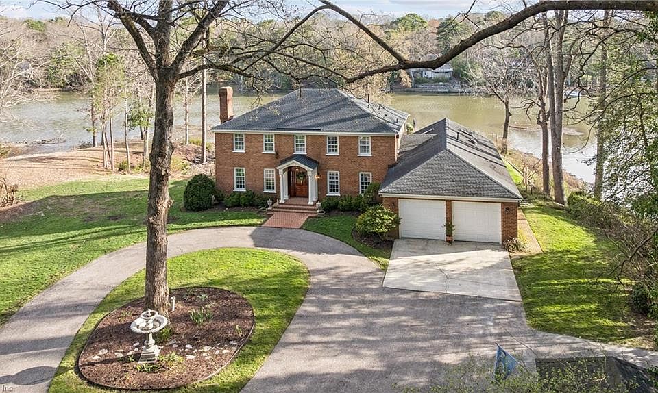 1st image of 26 Amy Brooks Dr