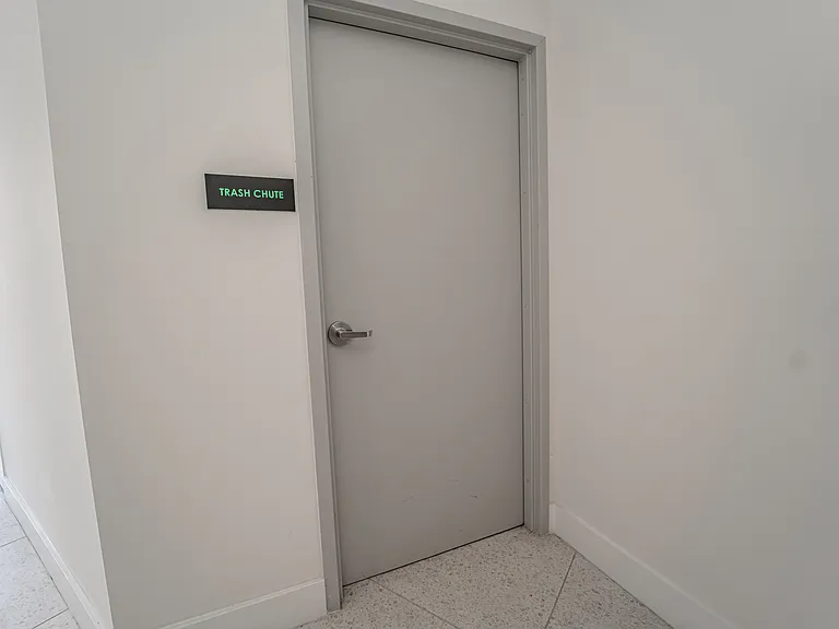 2828 London St #304 — Photo 16