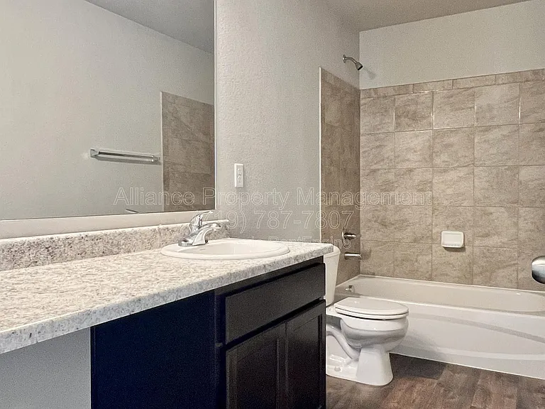 2057 Birmingham Loop — Photo 23