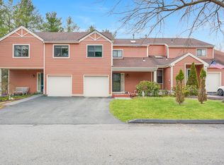 4 Meadow Way, Hopewell Junction, NY 12533