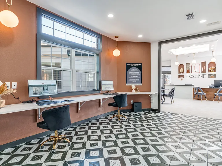 Evaline Apartments — Photo 22