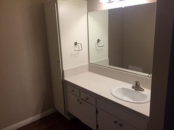 Quartz Contertop Vanity